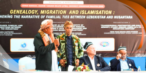 Debat Ilmiah Manuskrip Kuno: Delegasi NAAT Koreksi Data Nasab Sunan Ampel milik Professor Doctor Sayyid Kamil Khan Kattayev  Uzbekistan dalam Forum Internasional di Malaysia